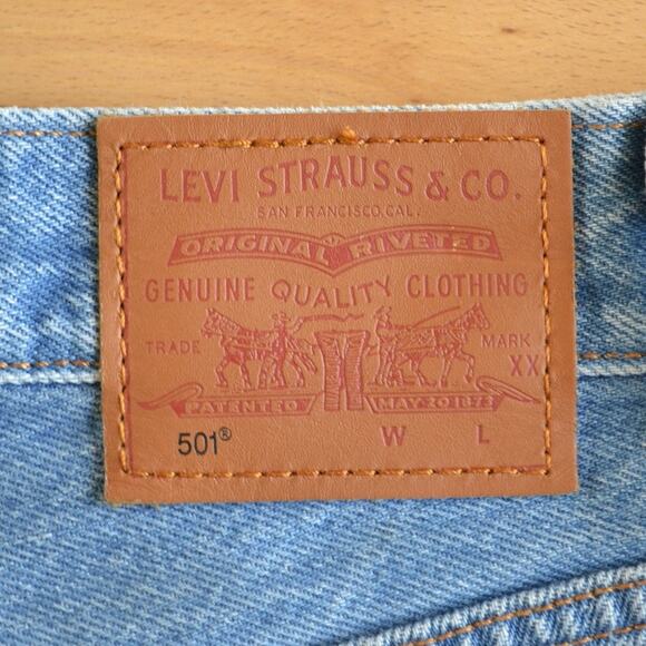 Levis Premium 501 Cutoff Shorts Big E Button Fly Blue Denim Medium Wash 28 - Picture 4 of 5